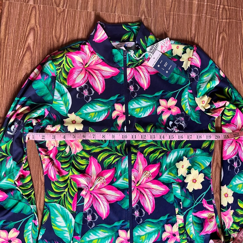 Tommy Bahama Womens' Long
Sleeve Zip Up Tennis & Golf Jacket Size Large - Picture 10 of 13